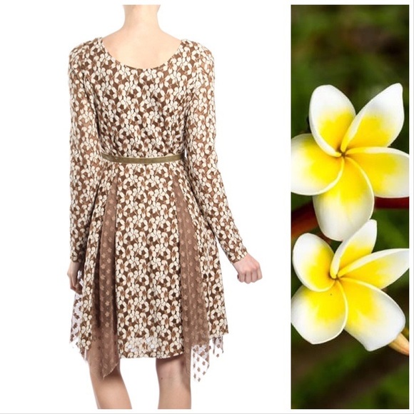 Blossoming Almond Brushed Lace Handkerchief Dress - Picture 3 of 8